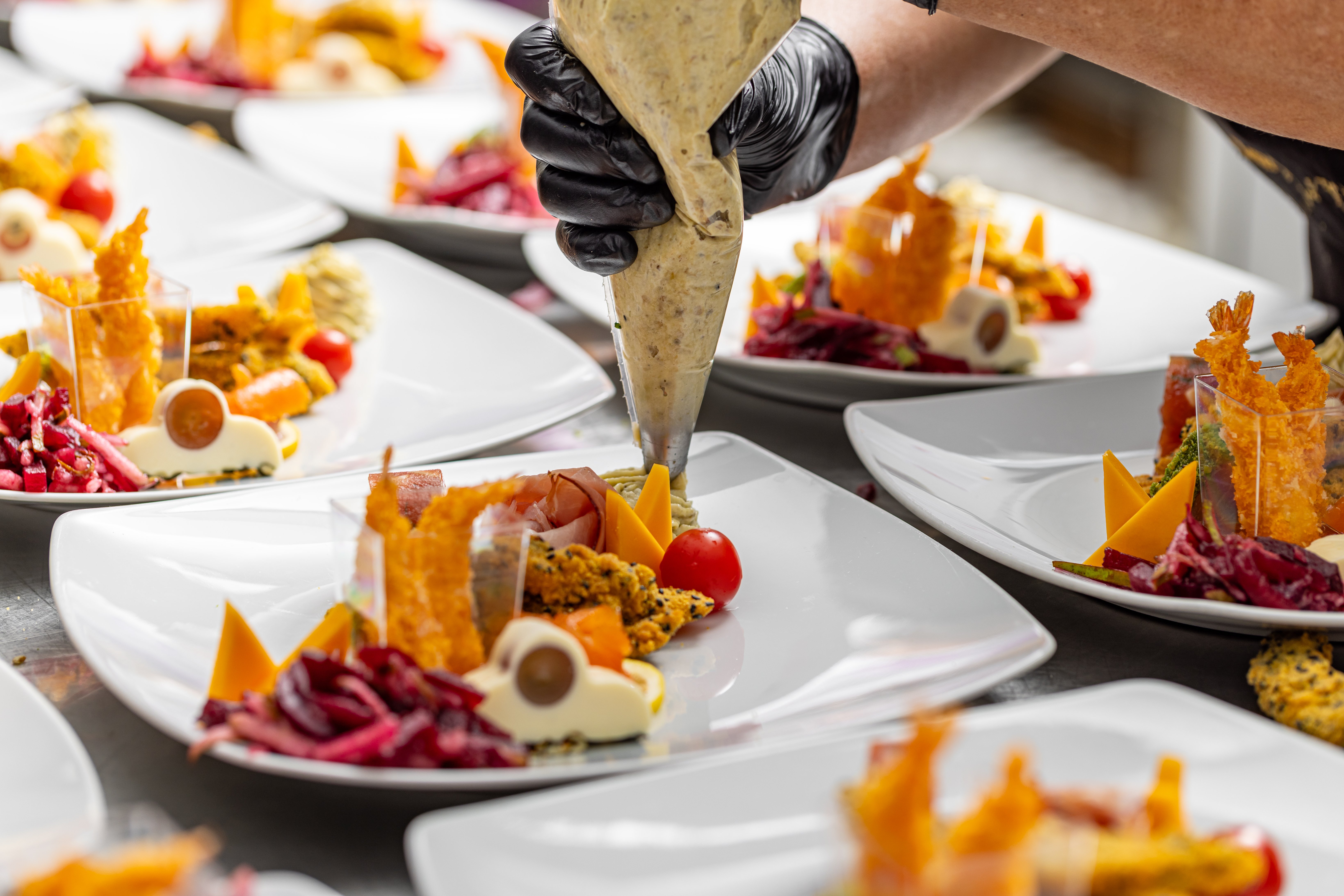 Catering Trends in 2024: A Blend of Innovation, Sustainability, and Global Flavors