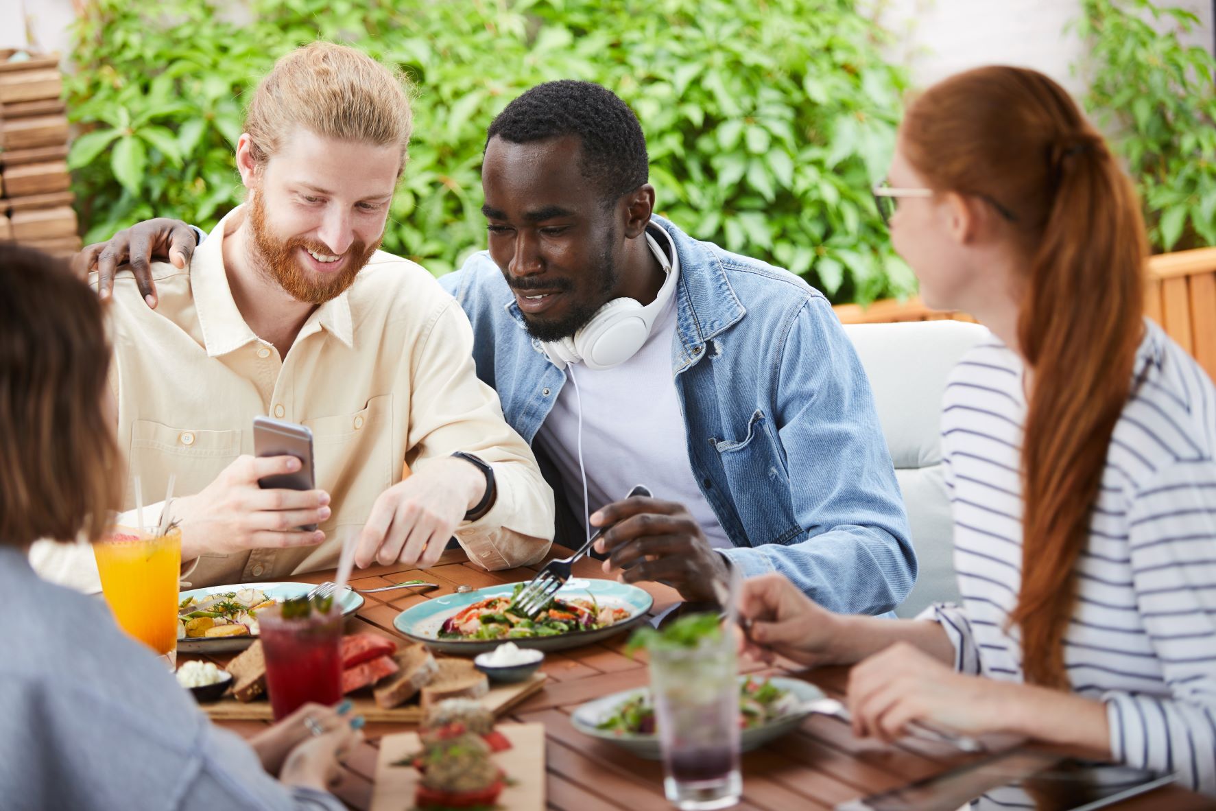 Gain and Retain Guests With a Restaurant Loyalty Program