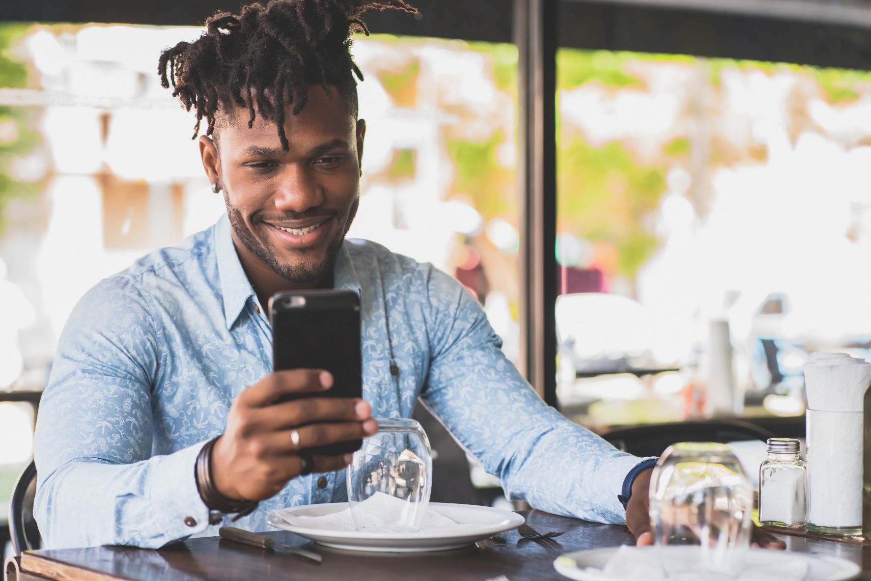 A Restaurant's Guide to Building a Strong Online Presence