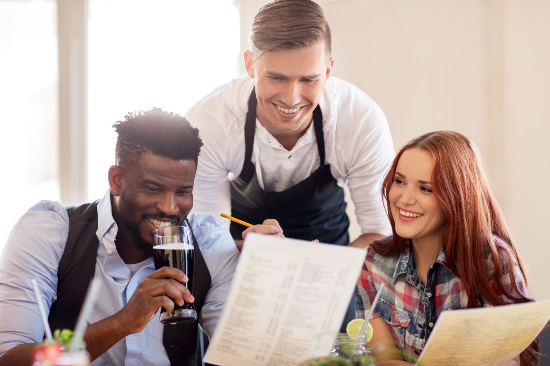 10 Ways to Reach New Customers at Your Restaurant